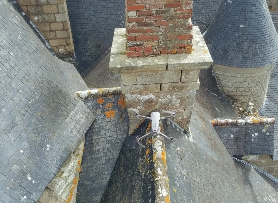 Inspection de toiture par drone à Amiens